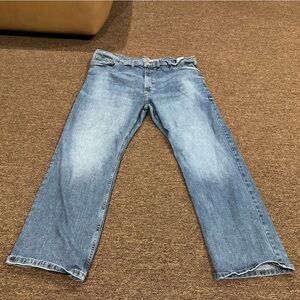 EUC! Wrangler Light Blue Denim Relaxed Boot Jeans 44x30